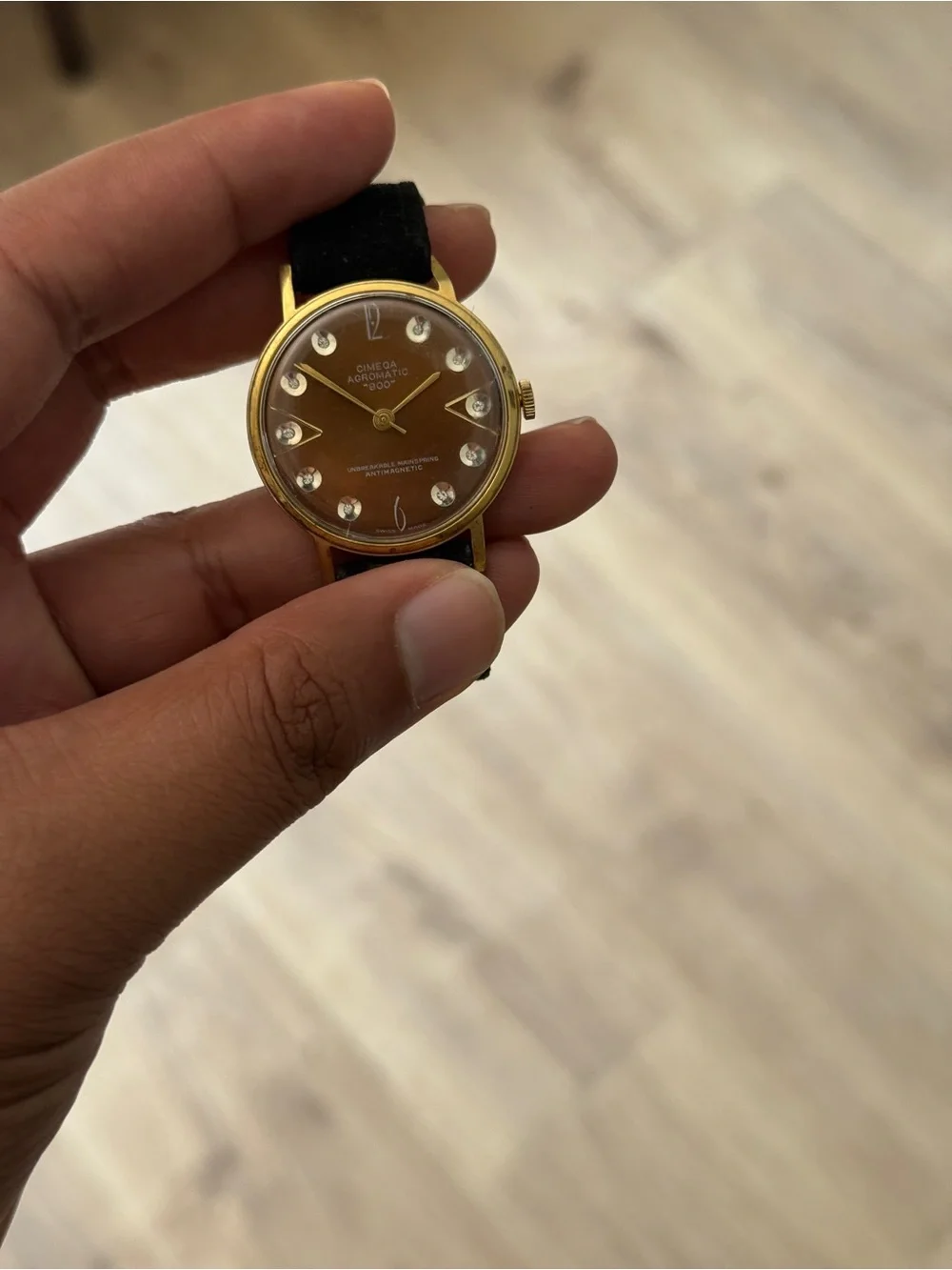 CIMEQA Agromatic 900 vintage Men’s Watch. Gold Tone, Manual Swiss Diamond